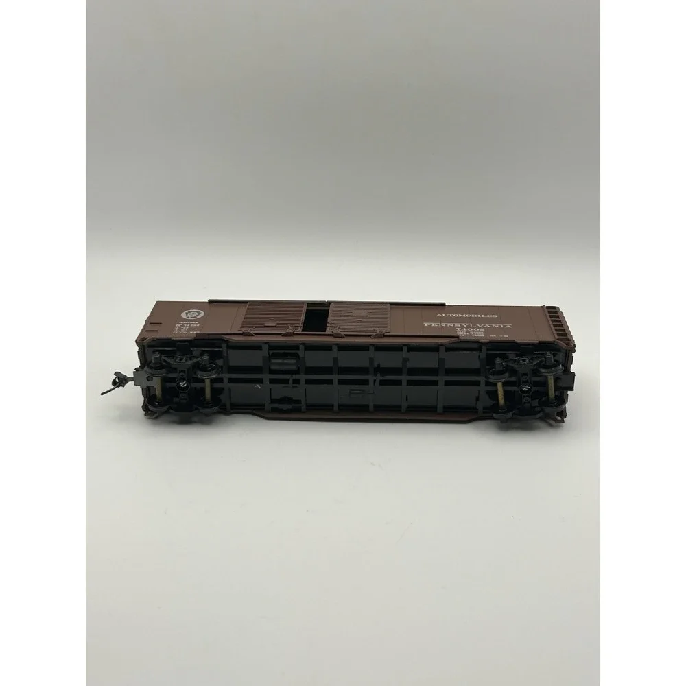 Bachmann HO Scale Triangle Pacific TPFX 5510 Brown‎ Box Car Freight Train Used